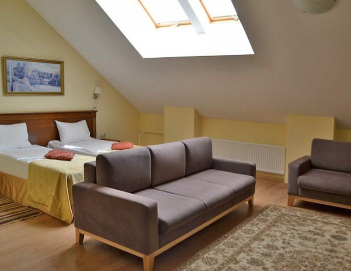 Джуниор сюит мансардный (корп. 6) - Комплекс отдыха «Бекасово»